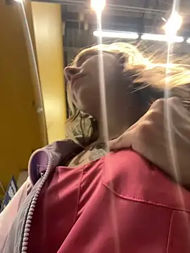Sunny___Bunny live sex cam