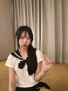 xinyu002 live sex cam