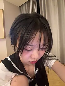 xinyu002 live sex cam