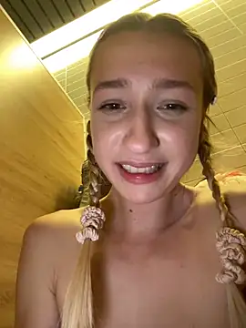Lia__Love live sex cam
