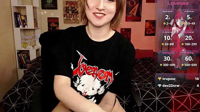 Viper_kiss's Stripchat show and profile