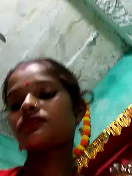 Maya_bhoji live sex cam