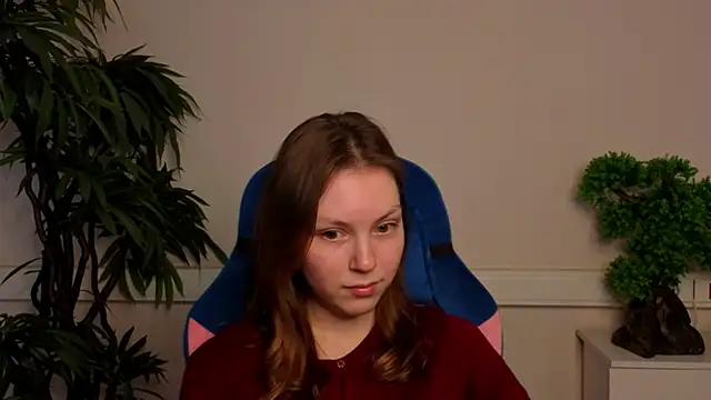 NellieWaters's web cam