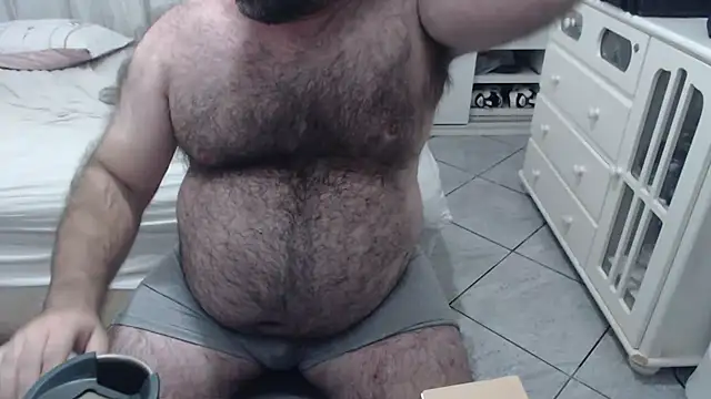 MysterBearMG live sex cam