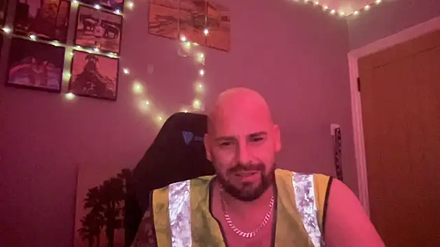 BUILDER4YOU live sex cam