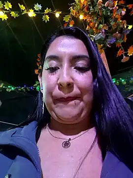 Bella_keny live sex cam