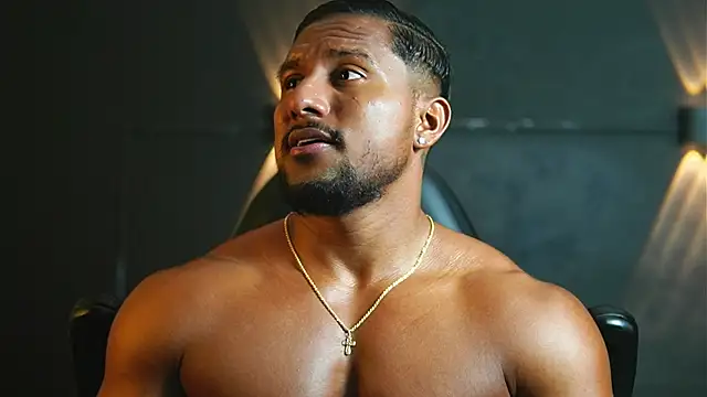 CallumMuscle live sex cam