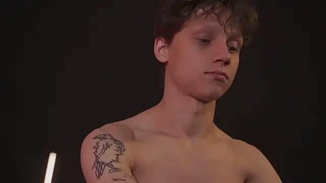 Nicky_neal live sex cam