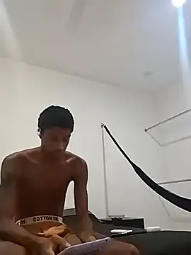 BlackBullTitus live sex cam