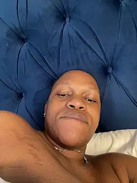 Boneca25 live sex cam