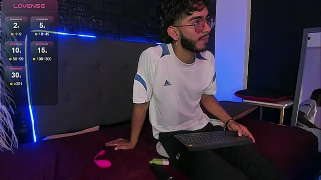 orion_perla live sex cam