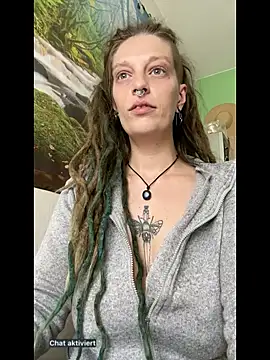 MenaDreadfull live sex cam