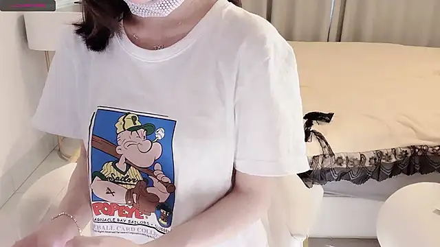 lvy-w live sex cam