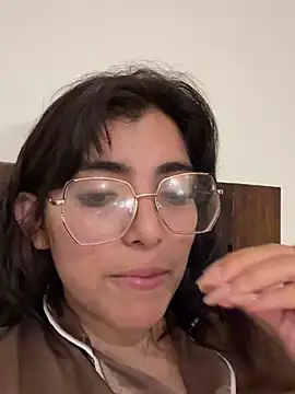 MartinaSooler live sex cam
