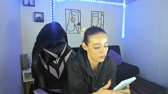 kay_marie's web cam