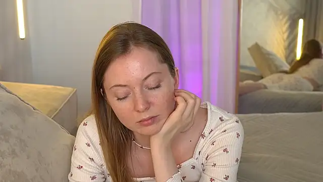_elisa_omm_ live sex cam