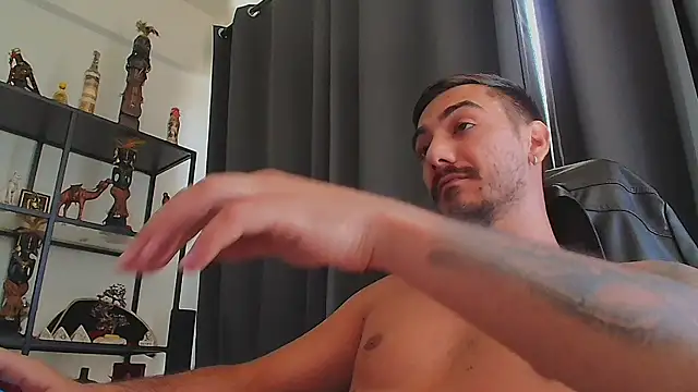 AndrewBanner live sex cam