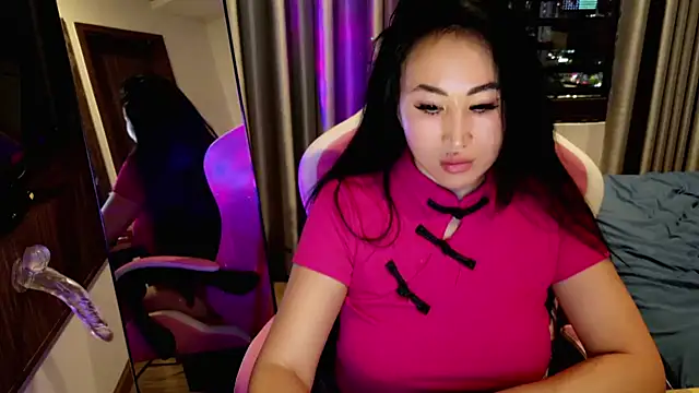 Moongirlme's web cam