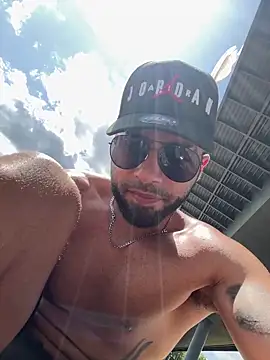 1Richrichard1 live sex cam