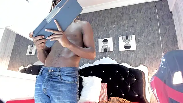 LooganX live sex cam