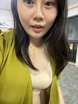 qinger2025 live sex cam