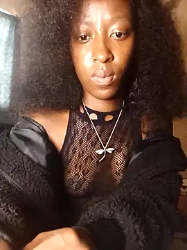 Petiteblack24's web cam