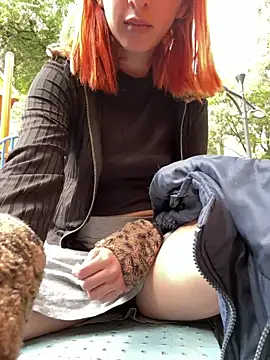 PurpleLinn live sex cam