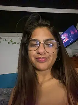 chicachocolate01 live sex cam
