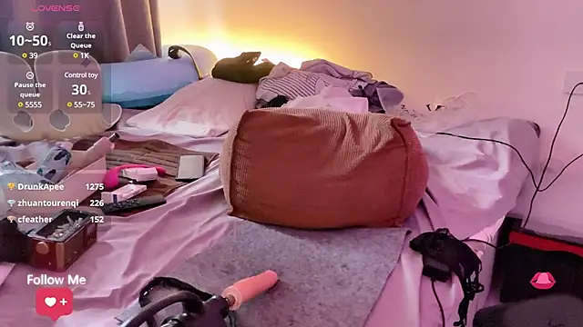 Kaylee--- live sex cam