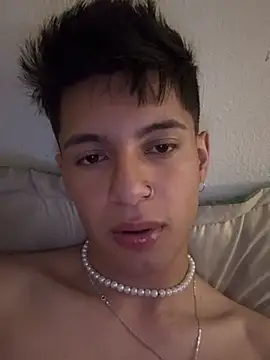 YEICK-17 live sex cam