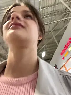 KittyQueeny live sex cam