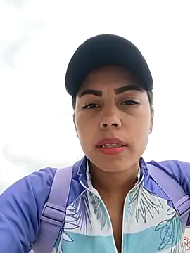 _andrea30 live sex cam
