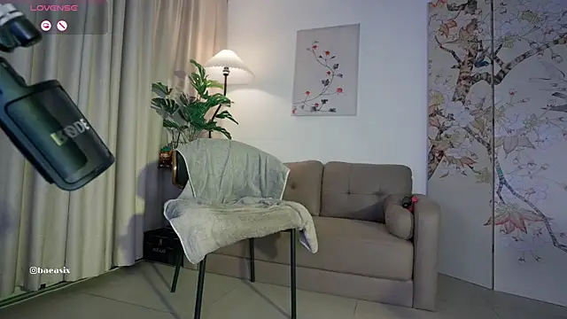 baeasian live sex cam