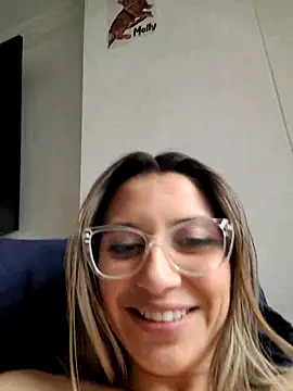 Isabella_Varella live sex cam