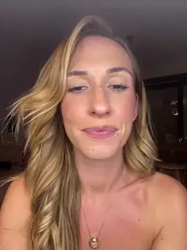lola_tentatiion live sex cam