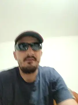 Adrian800009's web cam