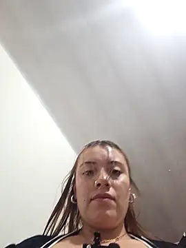 valery_mora live sex cam