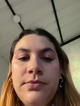 roldanmary live sex cam