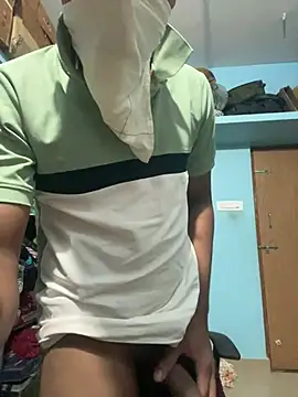omkarcoll live sex cam