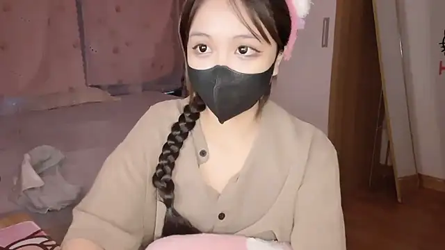 ShengHan-Barbie live sex cam