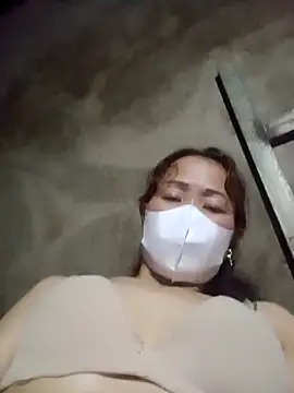 lvlimai live sex cam