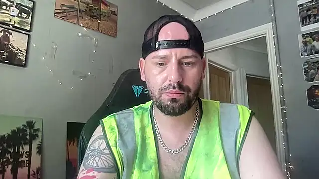 BUILDER4YOU live sex cam