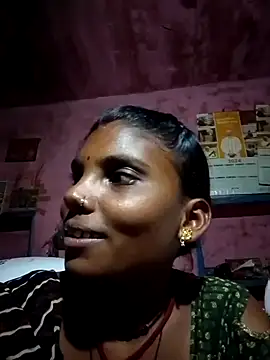 Bhakti_Bedi live sex cam