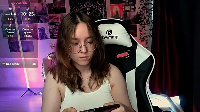 ameliameadd's web cam