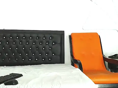 Damian_hart_24CM live sex cam