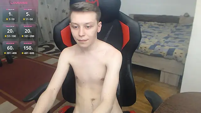 hugkydo live sex cam