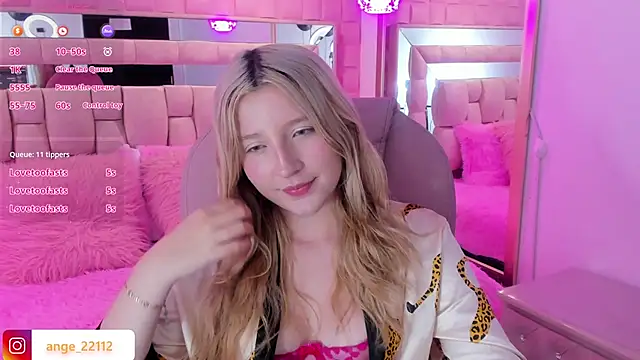 im_angelica's web cam
