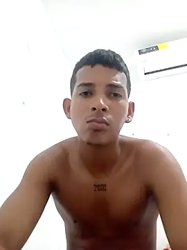 M0ren0vergacrecedora live sex cam