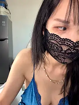 twlilybae live sex cam
