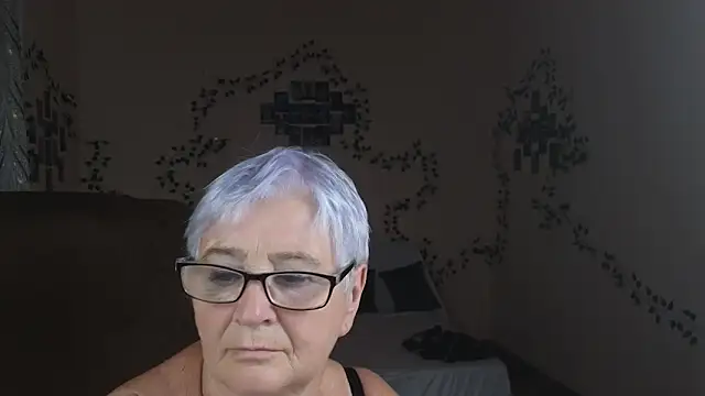 Sandra_Snowflake live sex cam